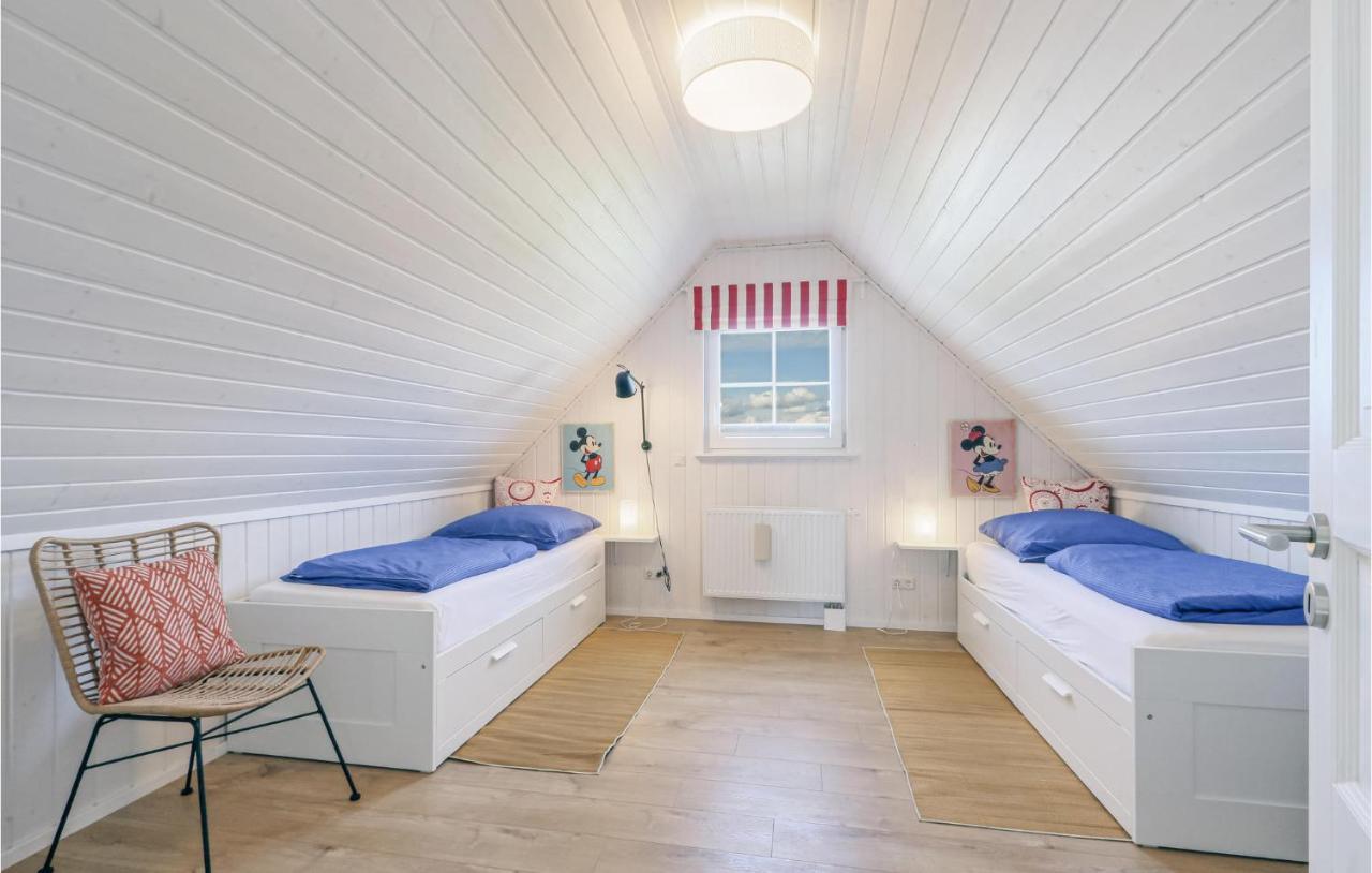 2 Bedroom Gorgeous Home In Zerpenschleuse エクステリア 写真