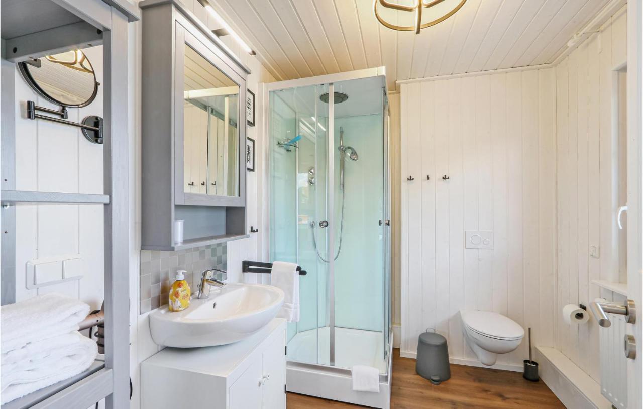 2 Bedroom Gorgeous Home In Zerpenschleuse エクステリア 写真